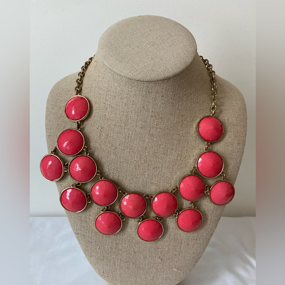 PINK STATEMENT BIB NECKLACE